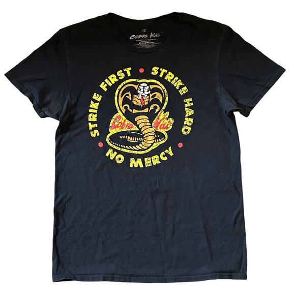 The Karate Kid Cobra Kai Logo Men's T-Shirt Size Small - Picture 1 of 5
